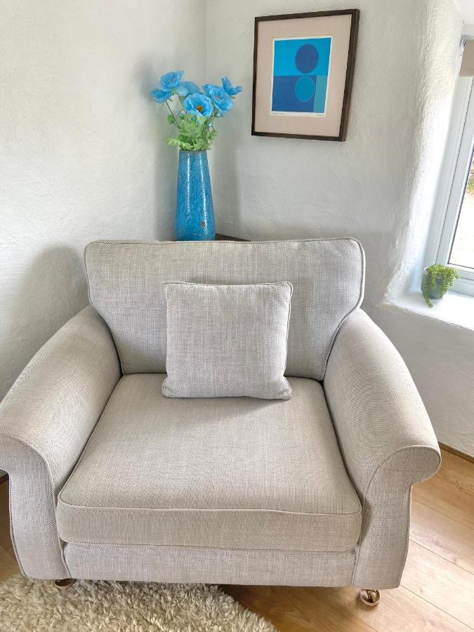 Idyllic Cornish Cottage, Superking Bed, Private Garden Dogs Welcome Truro Bagian luar foto
